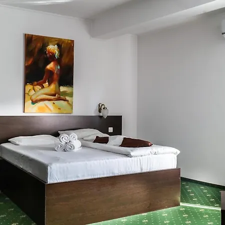 Pami Ξενοδοχείο