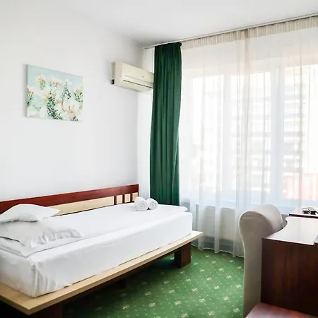 Hotel Pami 3*